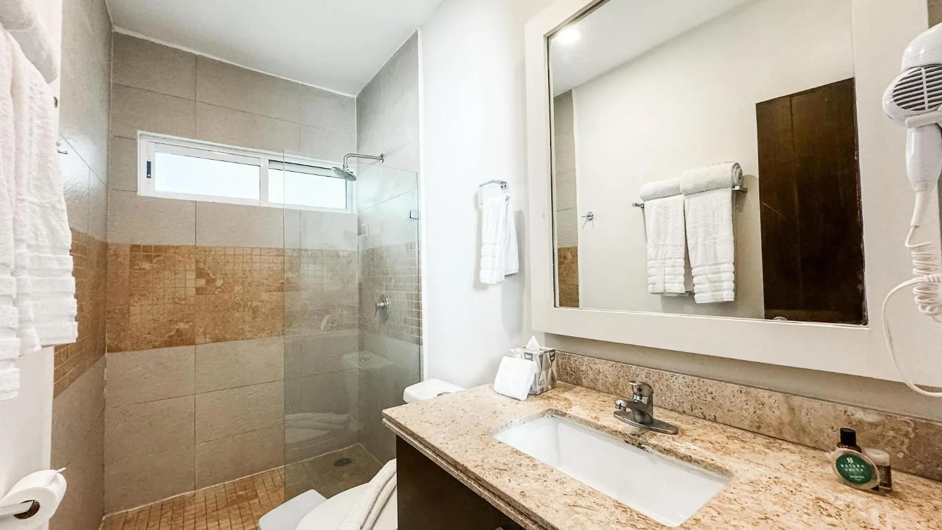 Apartamento Sabbia 2310- 3Bedrooms All In Suite Playa del Carmen